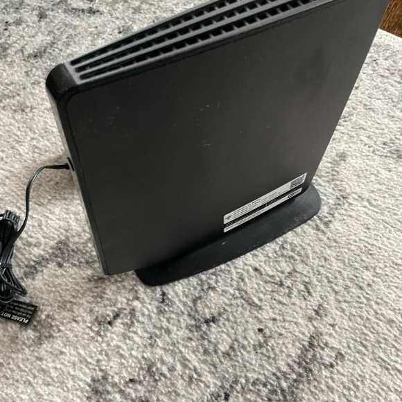 Verizon Fios Network Extender - Picture 2 of 5